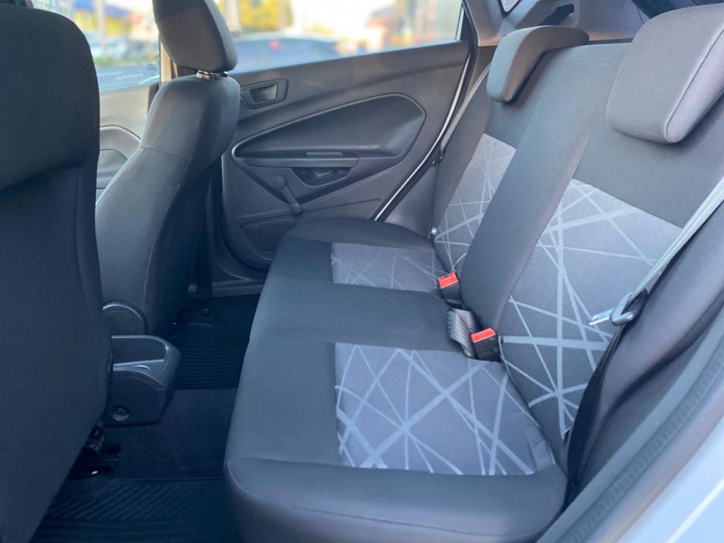 FORD Fiesta Hatch - Foto