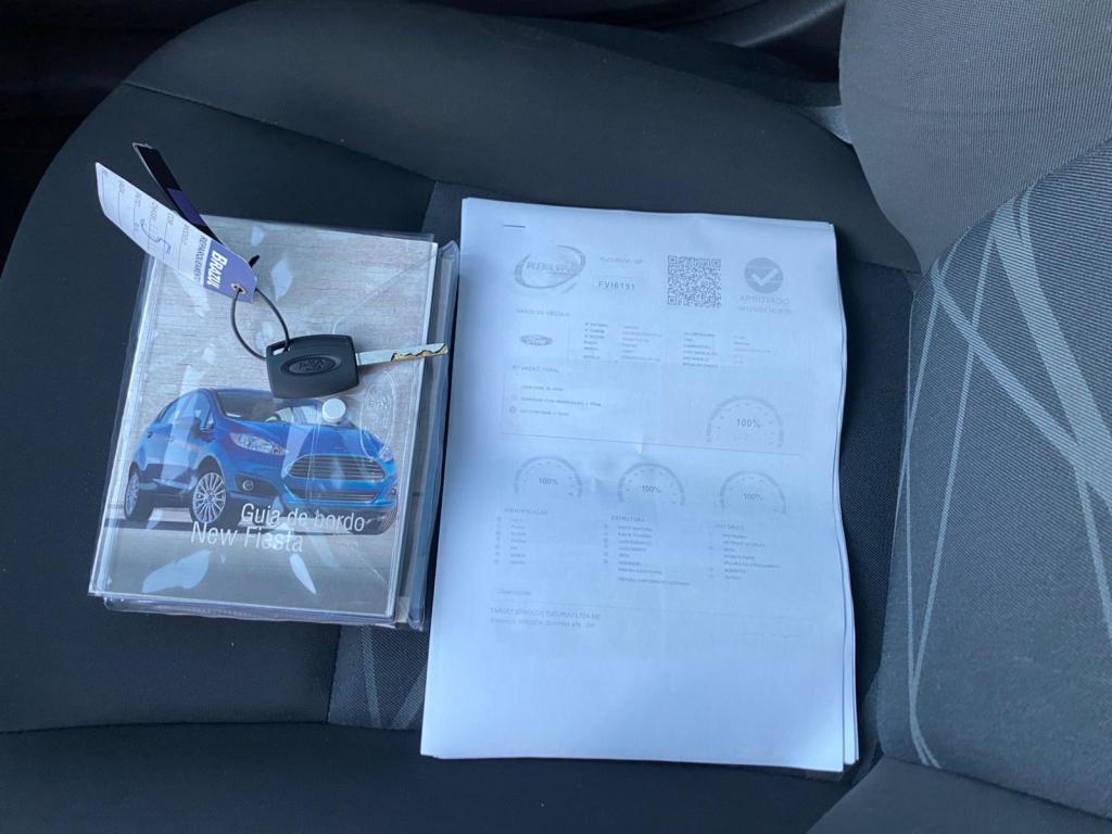 FORD Fiesta Hatch - Foto