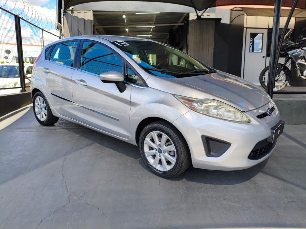 FORD Fiesta Hatch - Foto