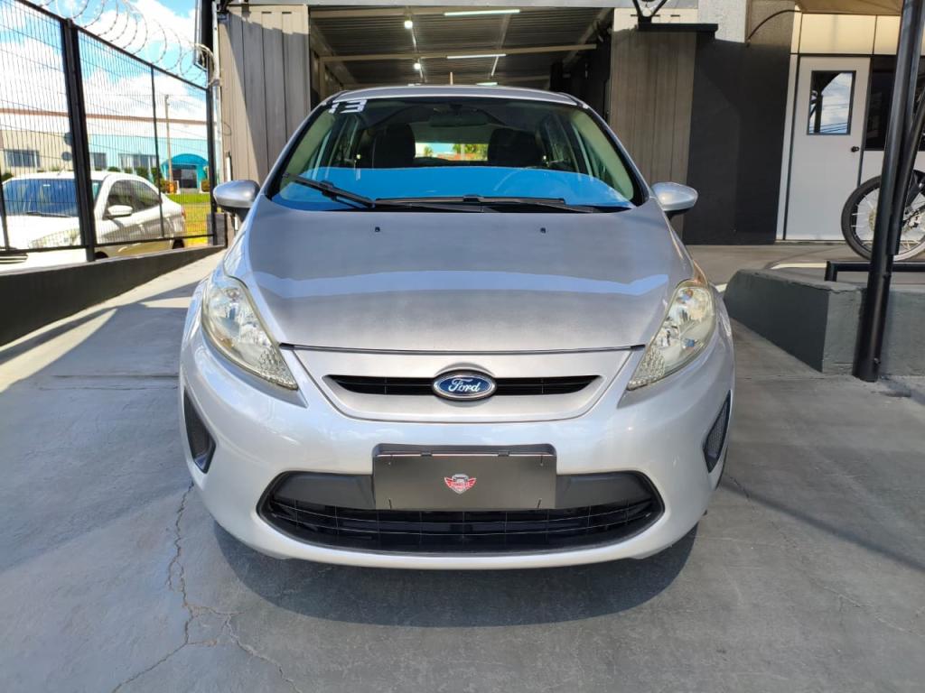 FORD Fiesta Hatch - Foto