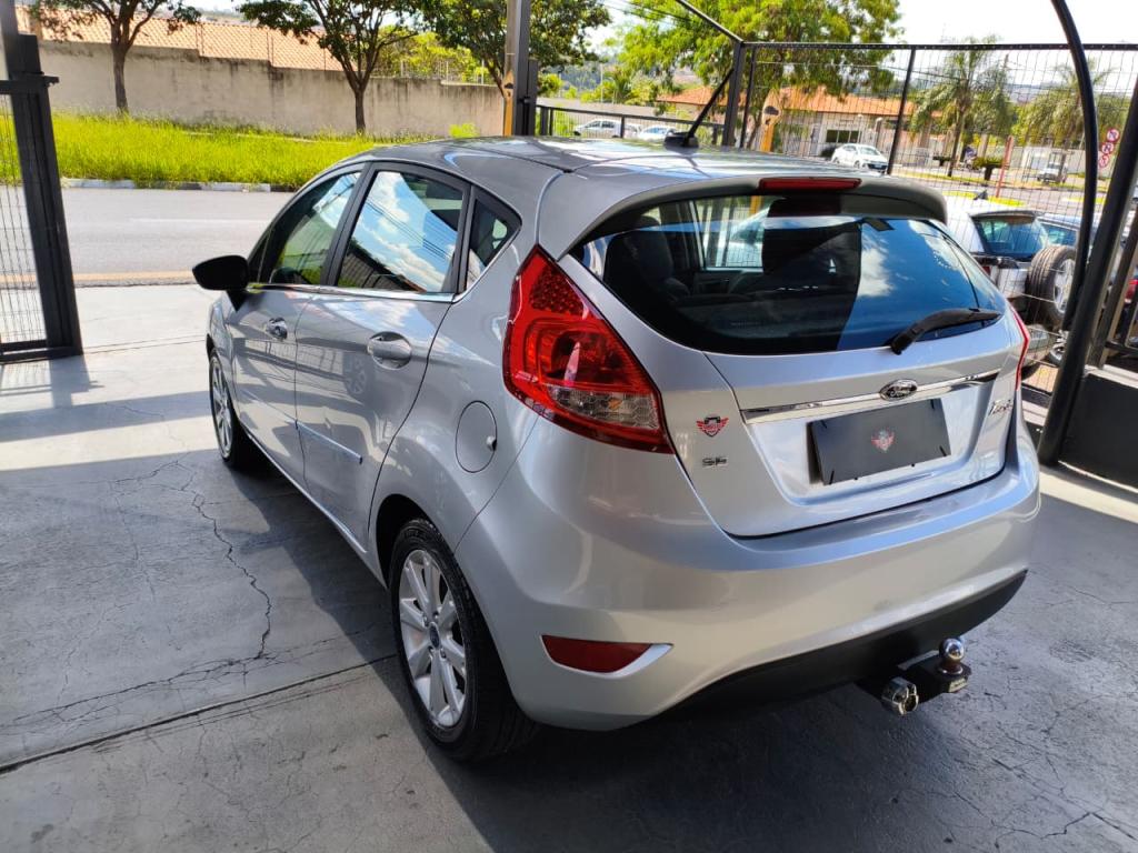 FORD Fiesta Hatch - Foto