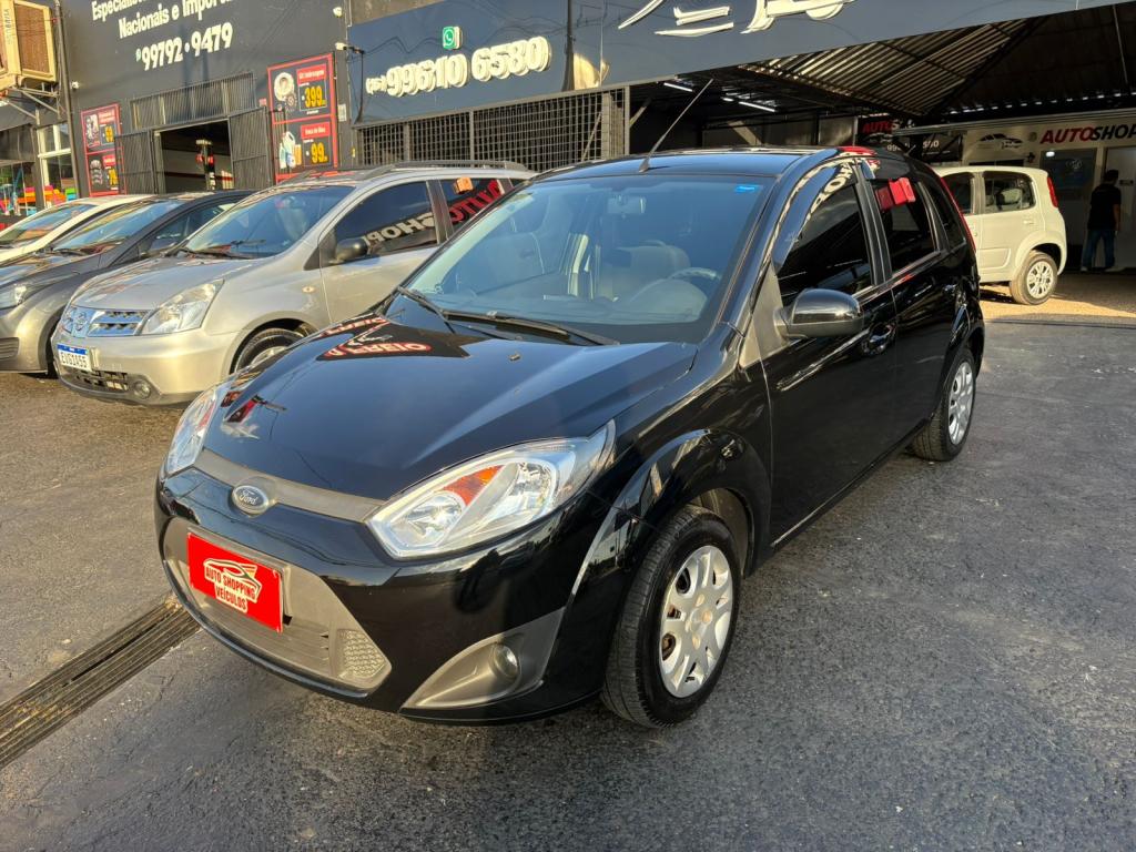 FORD Fiesta Hatch - Foto