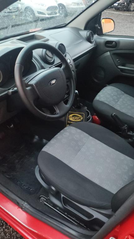 FORD Fiesta Hatch - Foto
