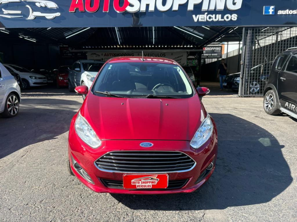 FORD Fiesta Hatch - Foto