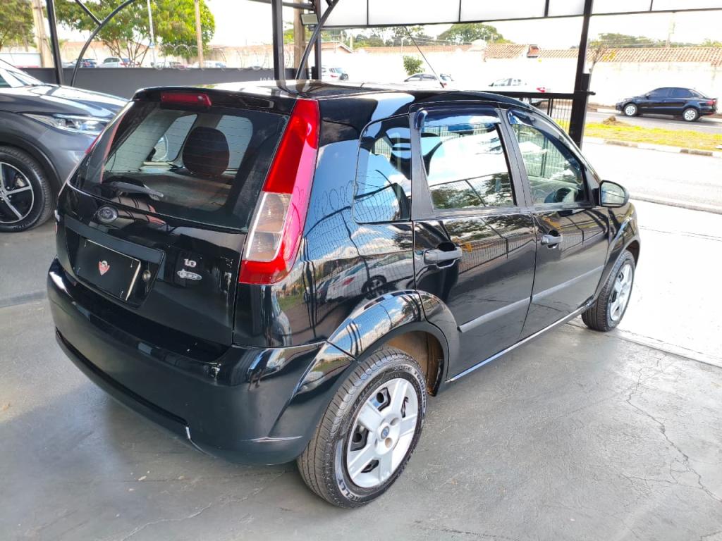 FORD Fiesta Hatch - Foto