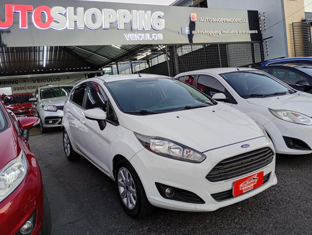 FORD Fiesta Hatch - Foto