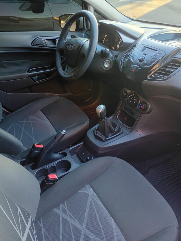 FORD Fiesta Hatch - Foto
