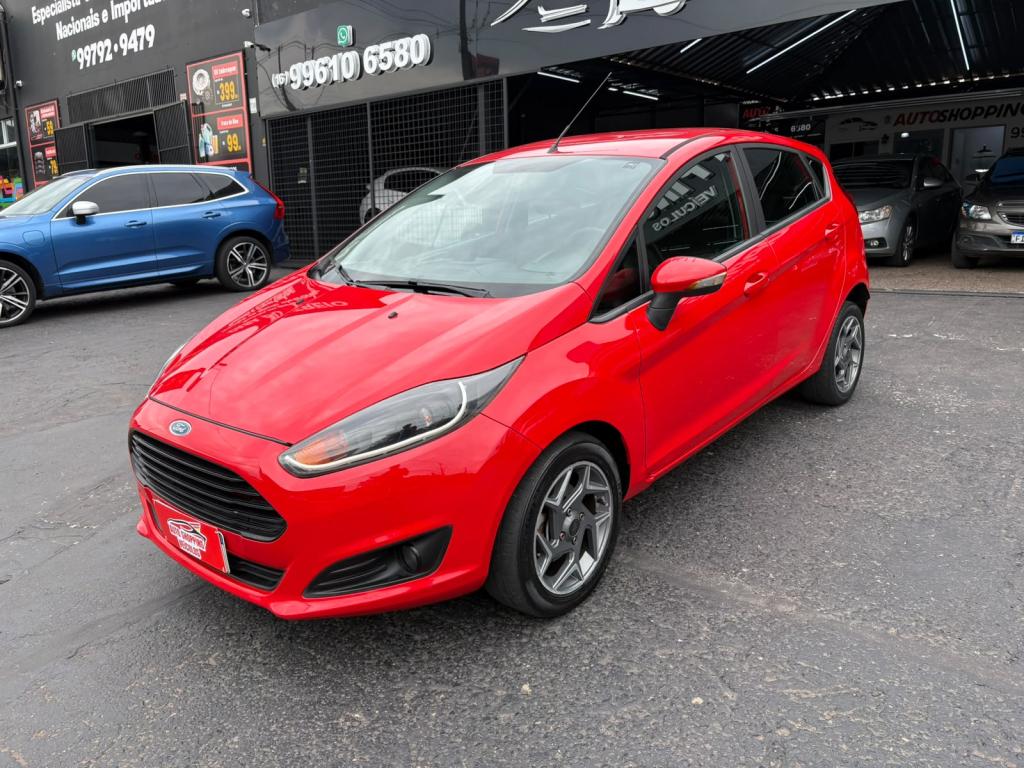 FORD Fiesta Hatch - Foto