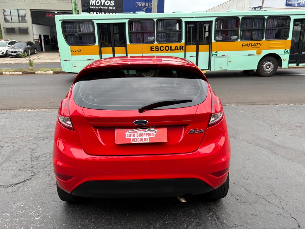 FORD Fiesta Hatch - Foto