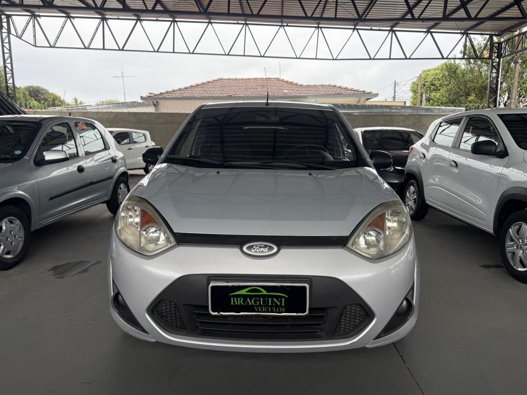 FORD Fiesta Hatch - Foto
