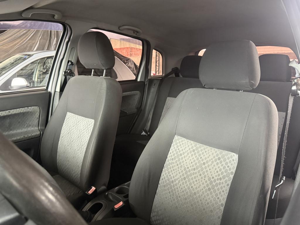 FORD Fiesta Hatch - Foto