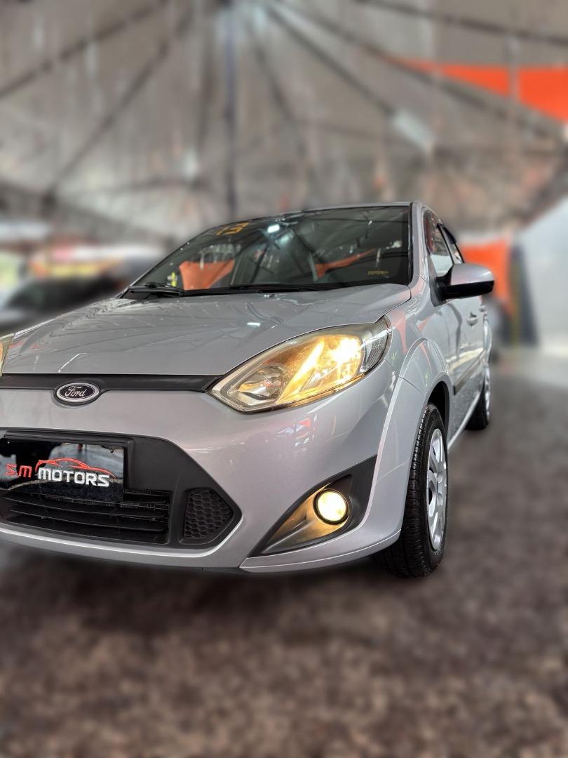 FORD Fiesta Sedan - Foto