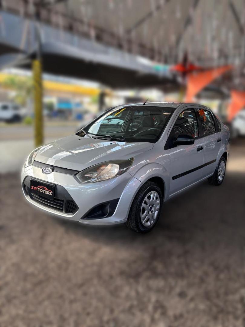 FORD Fiesta Sedan