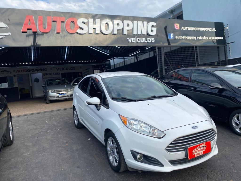 FORD Fiesta Sedan - Foto
