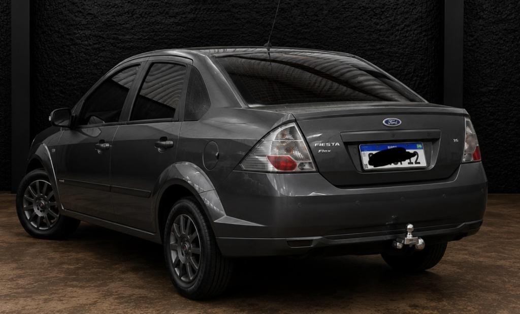 FORD Fiesta Sedan - Foto