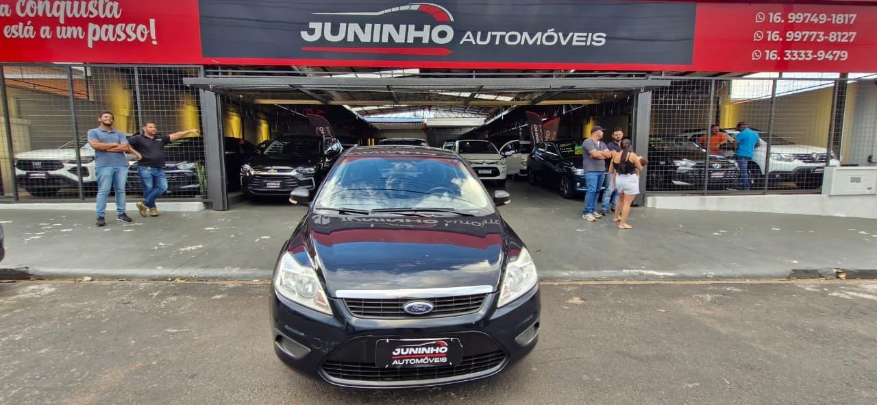 FORD Focus Hatch - Foto