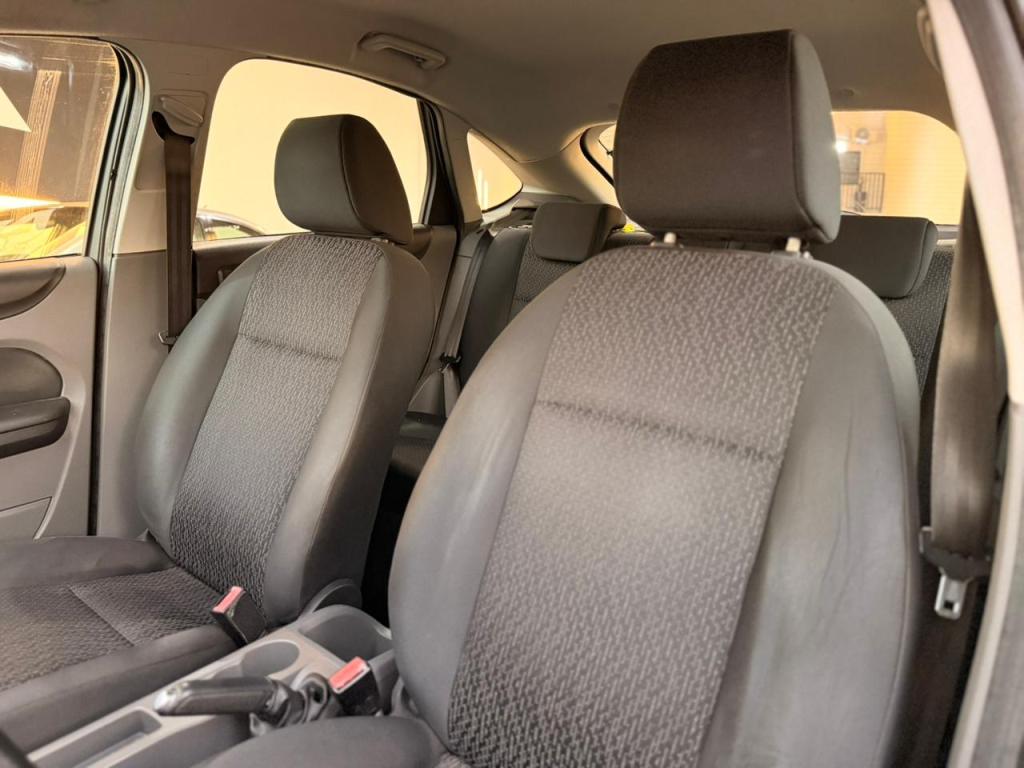 FORD Focus Hatch - Foto