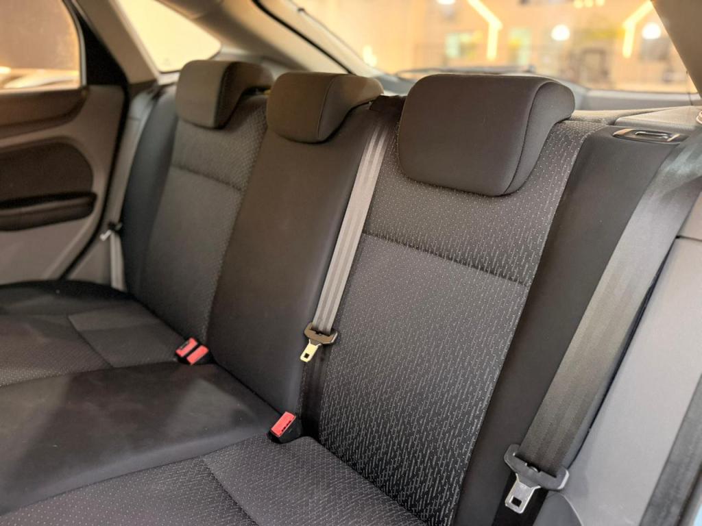 FORD Focus Hatch - Foto