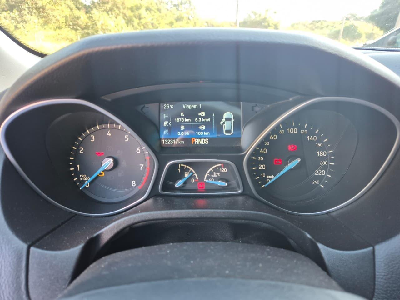 FORD Focus Sedan - Foto