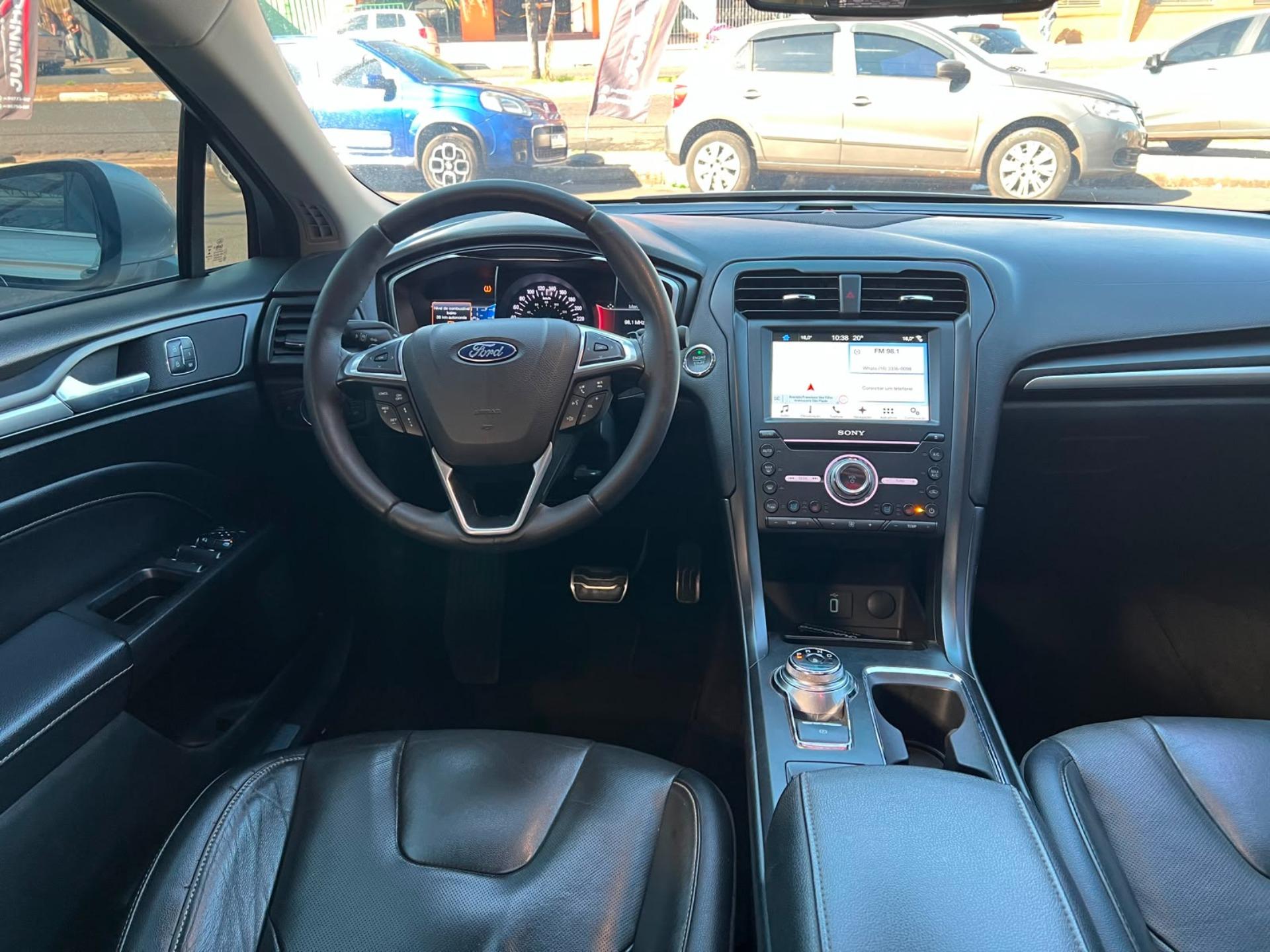 FORD Fusion - Foto