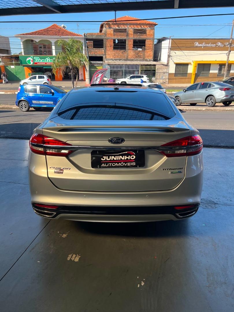 FORD Fusion - Foto