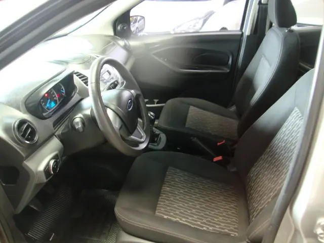 FORD Ka Hatch - Foto