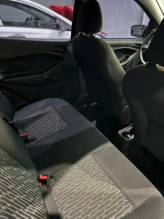 FORD Ka Hatch - Foto