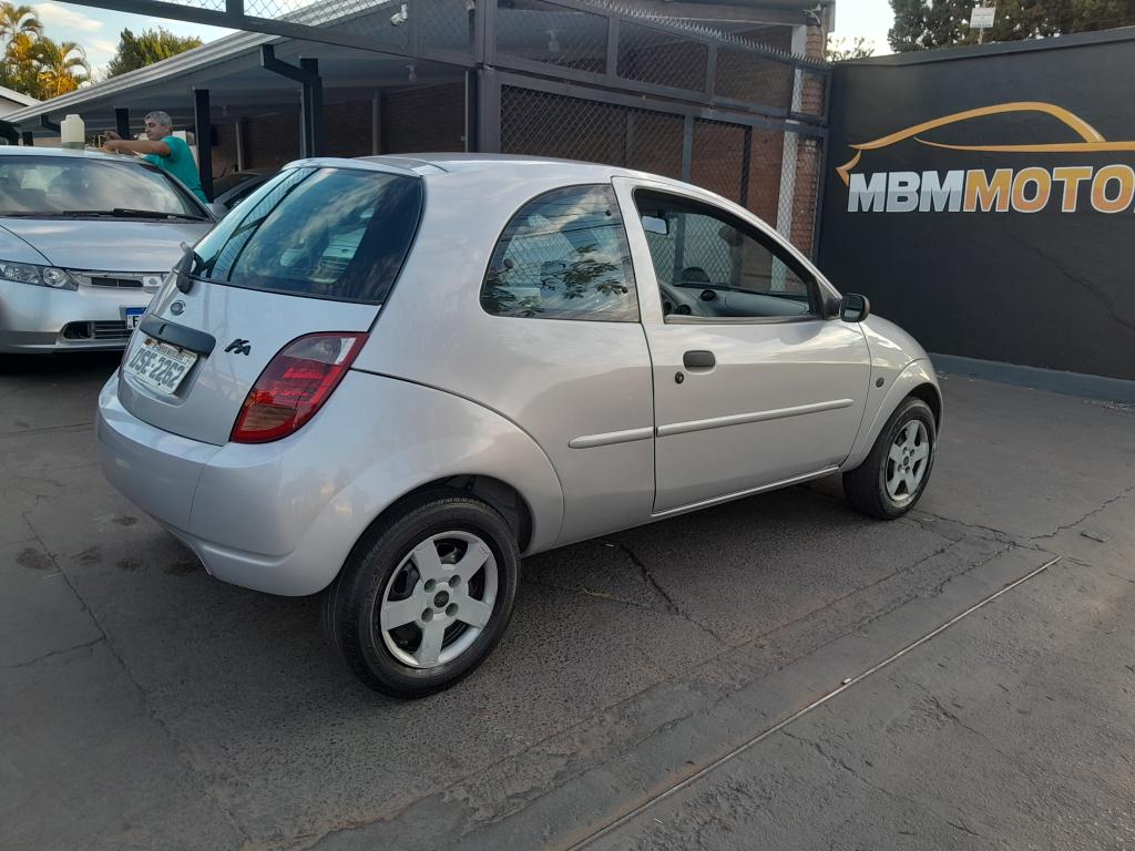 FORD Ka Hatch - Foto