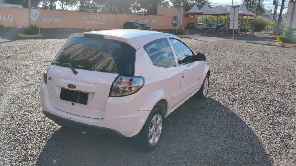 FORD Ka Hatch - Foto