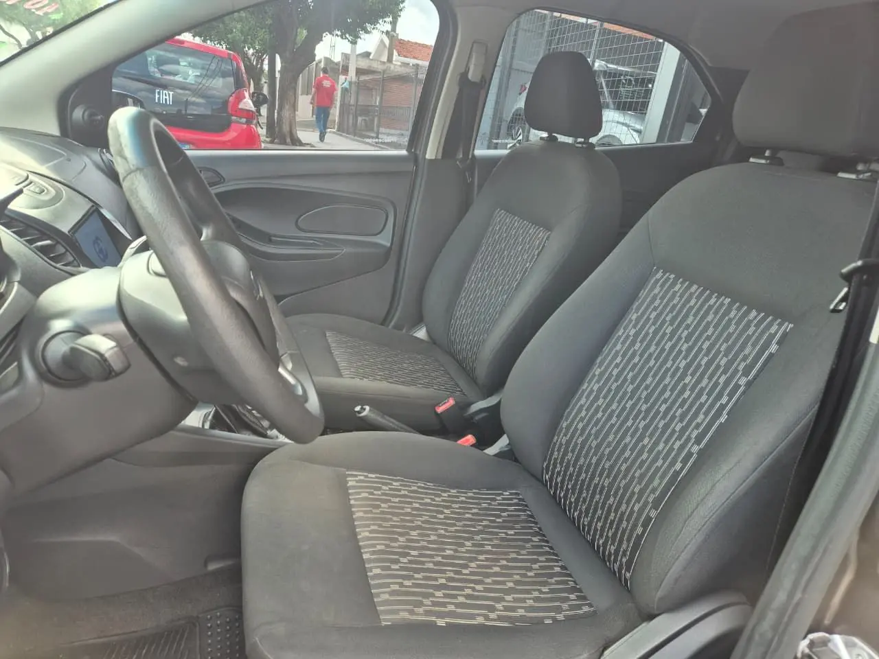 FORD Ka Hatch - Foto