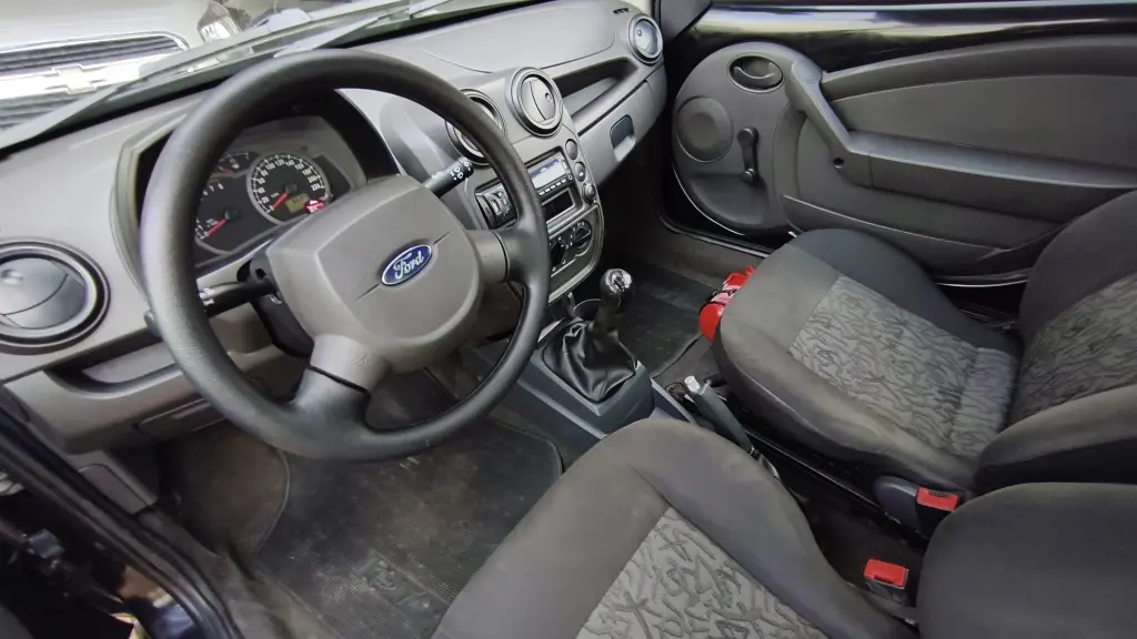 FORD Ka Hatch - Foto