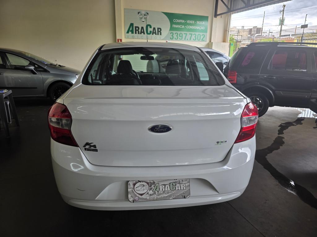 FORD Ka + Sedan - Foto