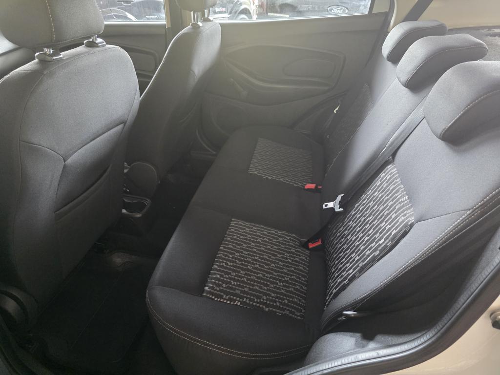 FORD Ka + Sedan - Foto