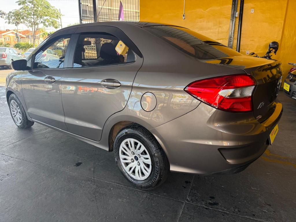 FORD Ka + Sedan - Foto
