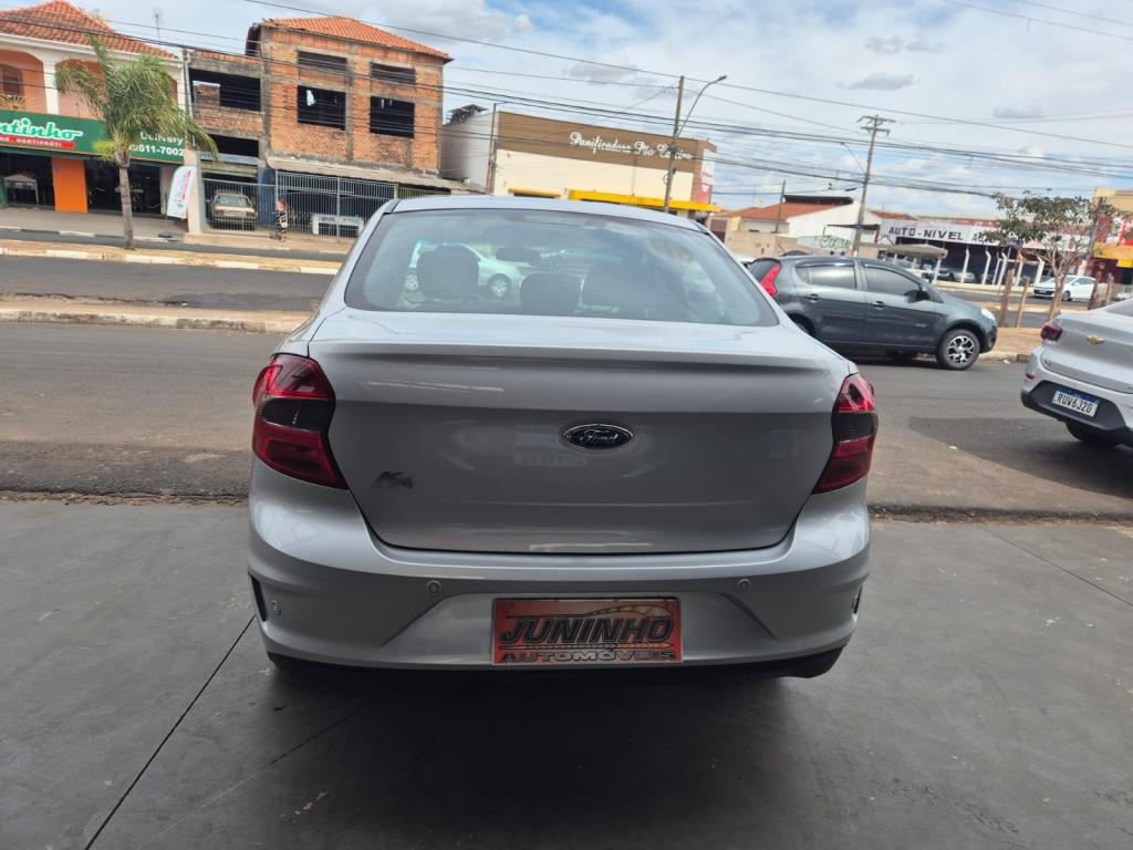 FORD Ka + Sedan - Foto