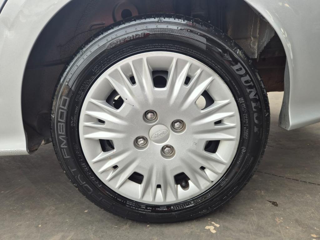 FORD Ka + Sedan - Foto