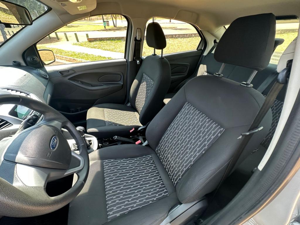 FORD Ka + Sedan - Miniatura