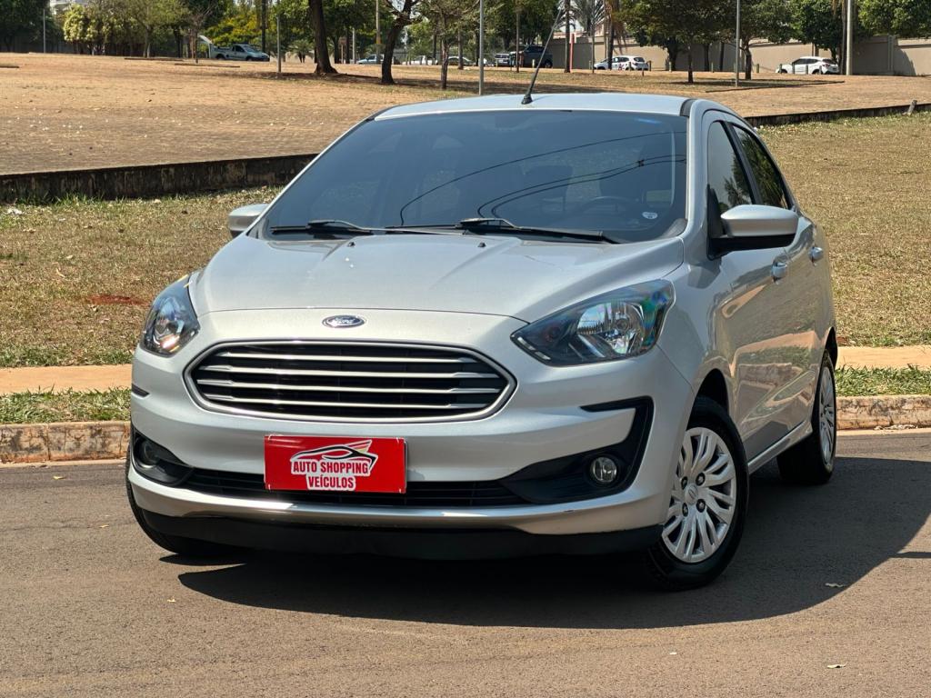 FORD Ka + Sedan - Miniatura