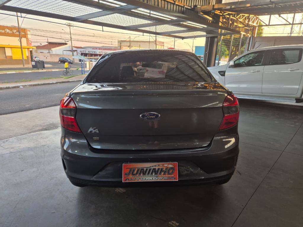 FORD Ka + Sedan - Foto