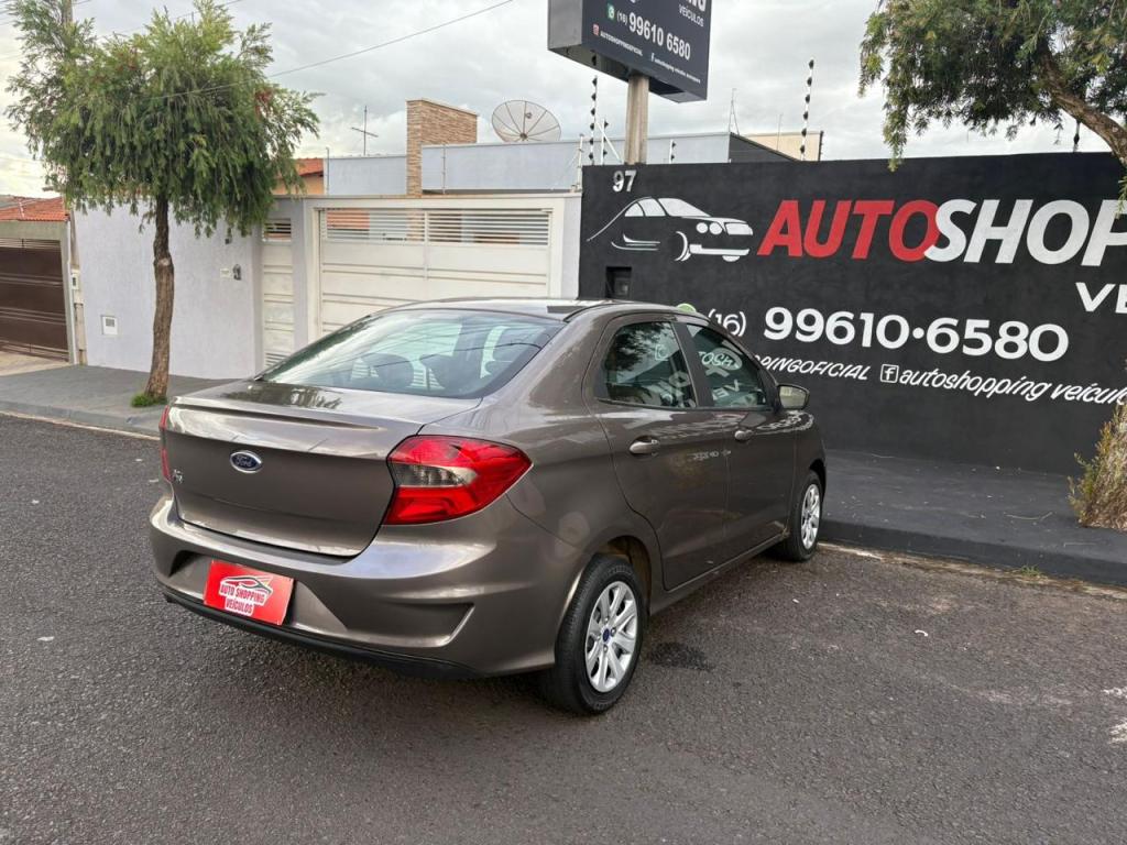 FORD Ka + Sedan - Foto