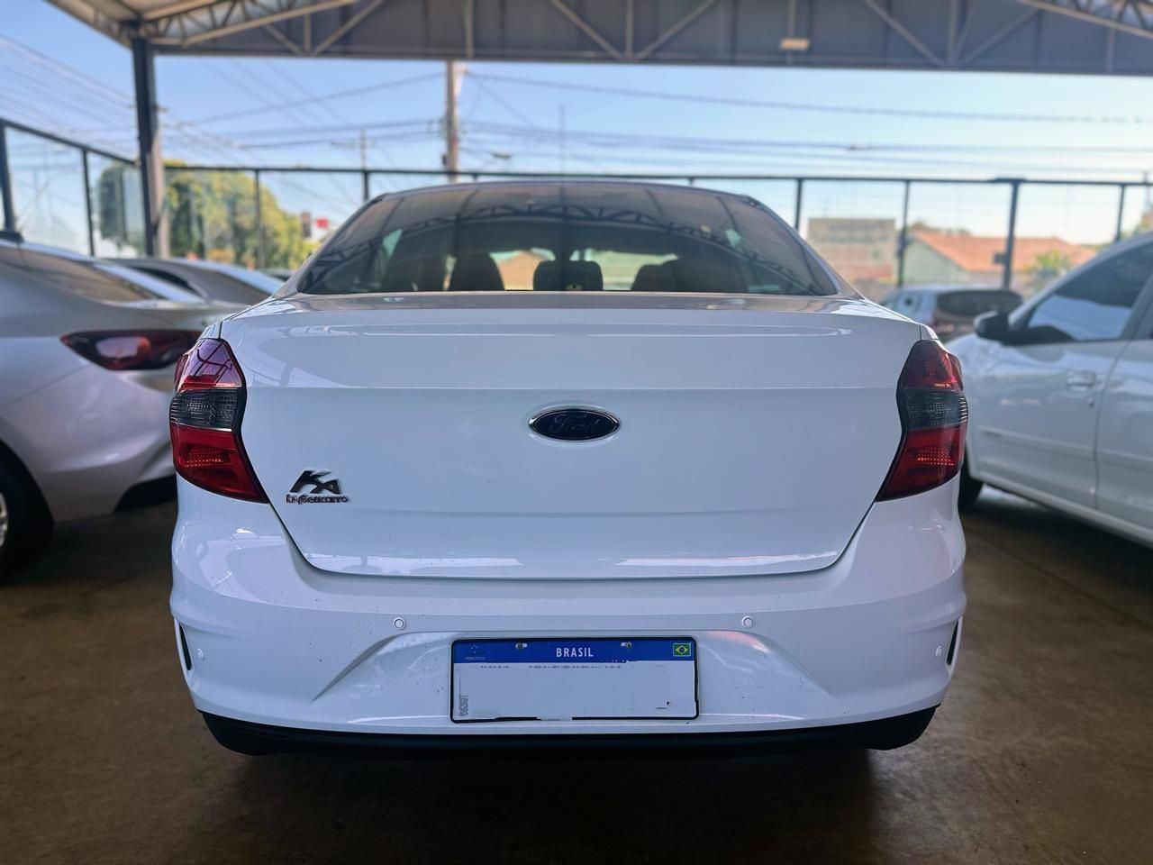 FORD Ka + Sedan - Foto