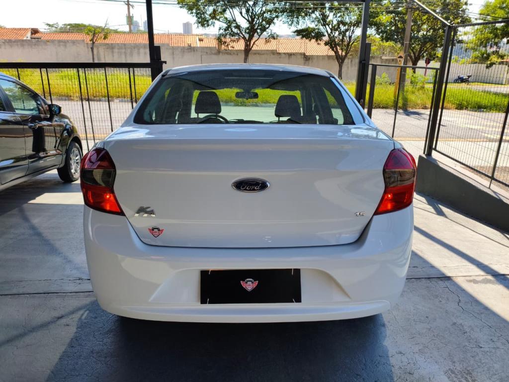 FORD Ka + Sedan - Foto