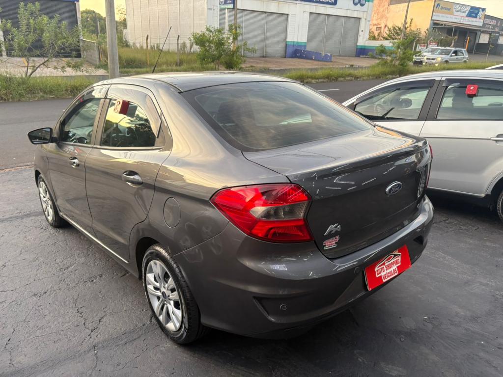 FORD Ka + Sedan - Foto