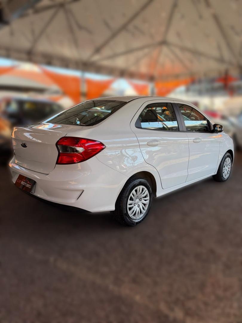 FORD Ka + Sedan - Foto