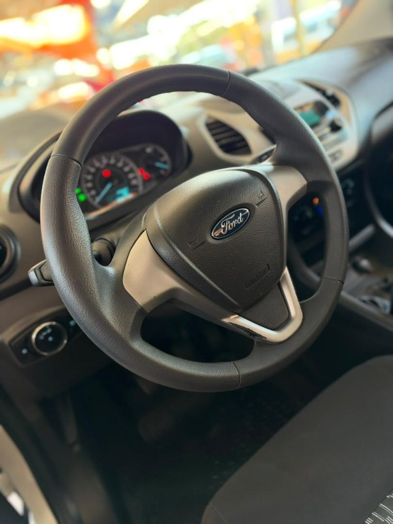 FORD Ka + Sedan - Foto