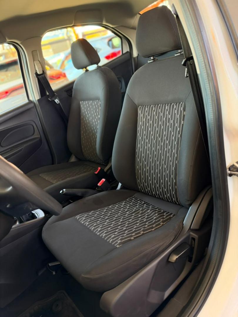 FORD Ka + Sedan - Foto