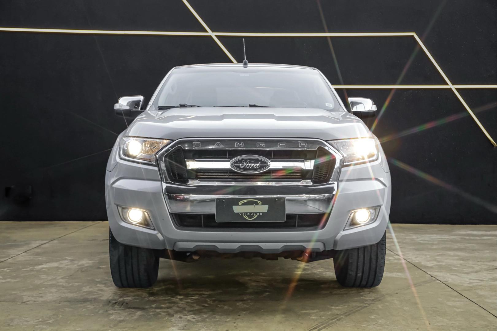 FORD Ranger - Foto