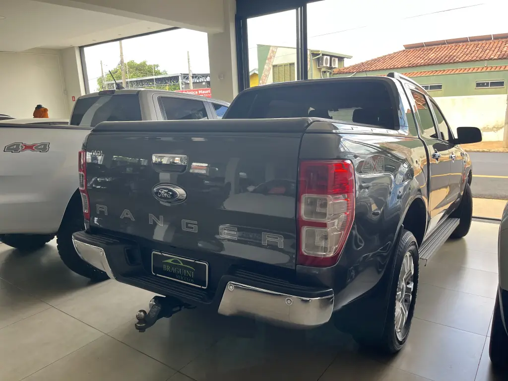 FORD Ranger - Foto