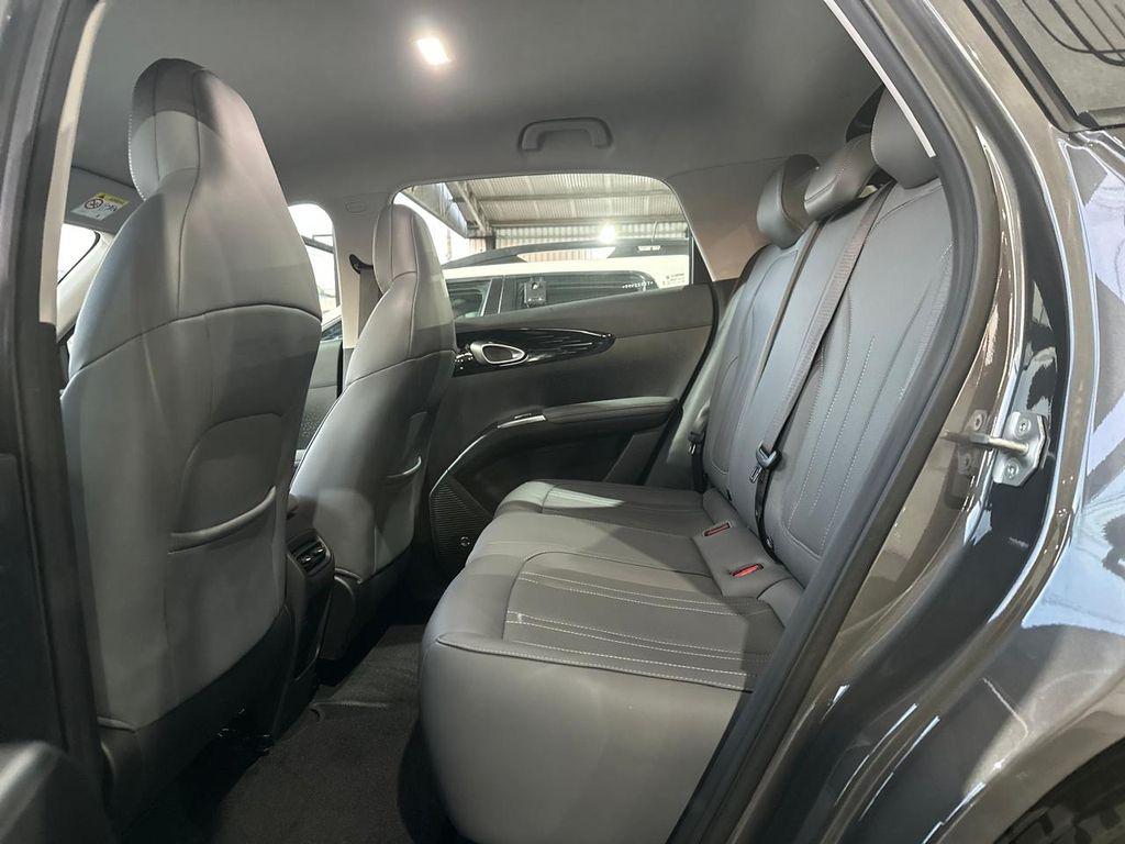 GEELY EX2 - Foto