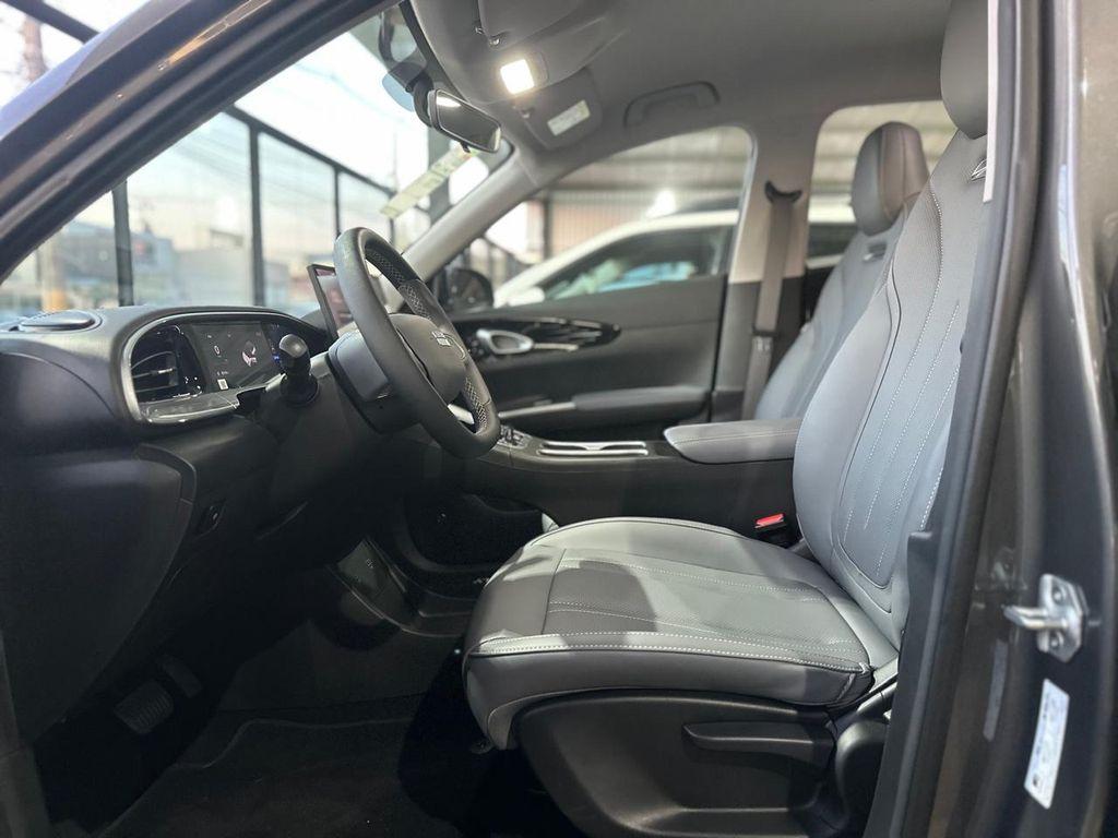 GEELY EX2 - Foto